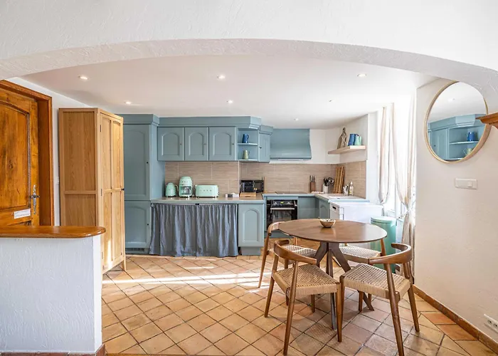 Charming Apartment Heart Of Suquet Neighborhood